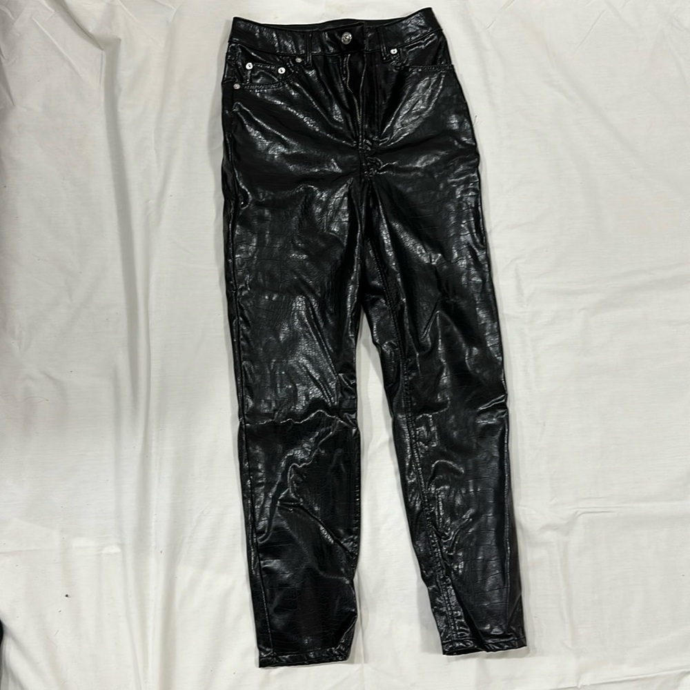 H&M divided women leather like pants size 4